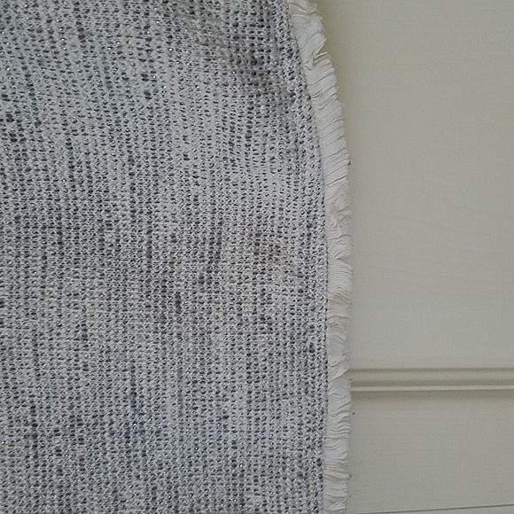 Top - Picture 3 of 6